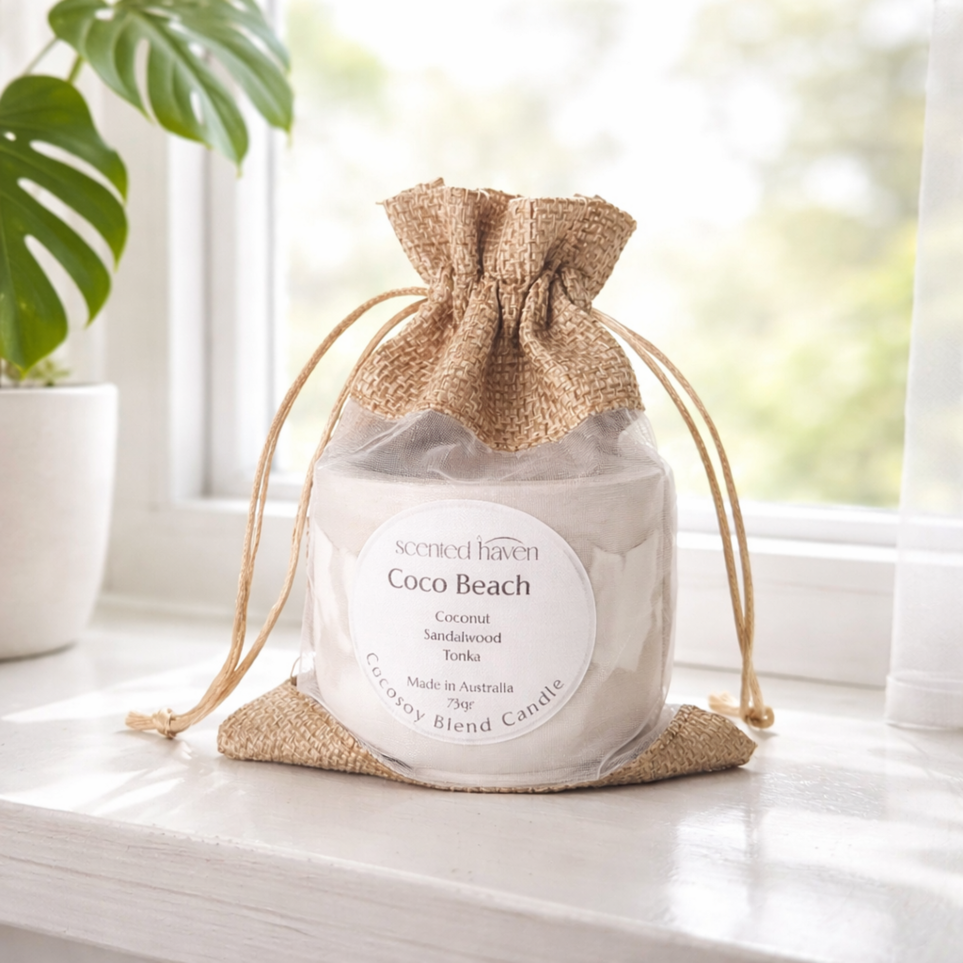 Candle - Coconut Beach - Coconut-Sandalwood-Tonka