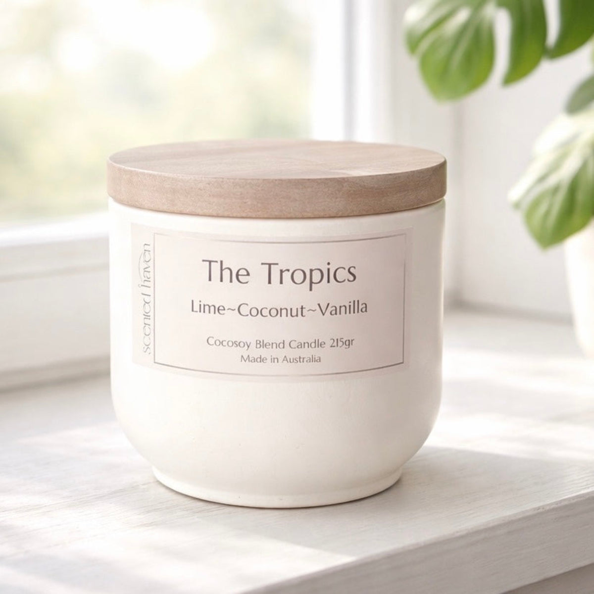 Candle - Coconut/ Lime / Vanilla / Scented